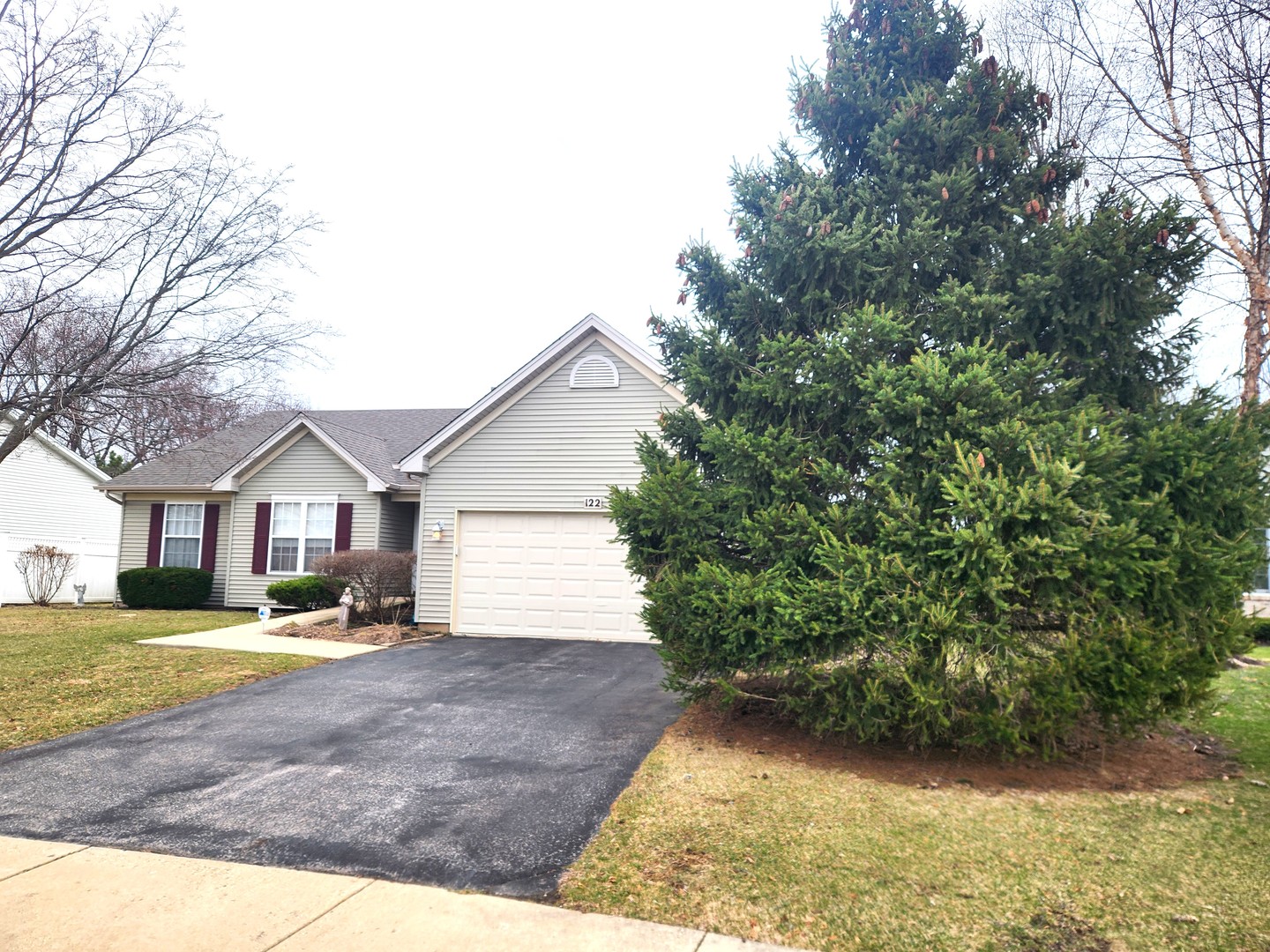 122 South Hankes Road Aurora, IL 60506 - Photo 4 of 24 Gallery Image 4