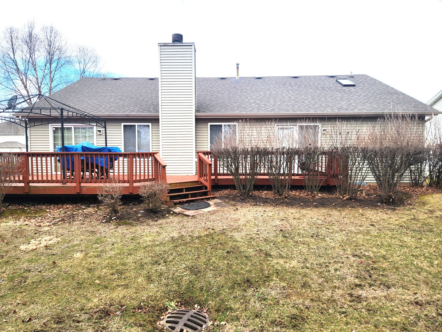 122 South Hankes Road Aurora, IL 60506 - Photo 5 of 24 Gallery Image 5