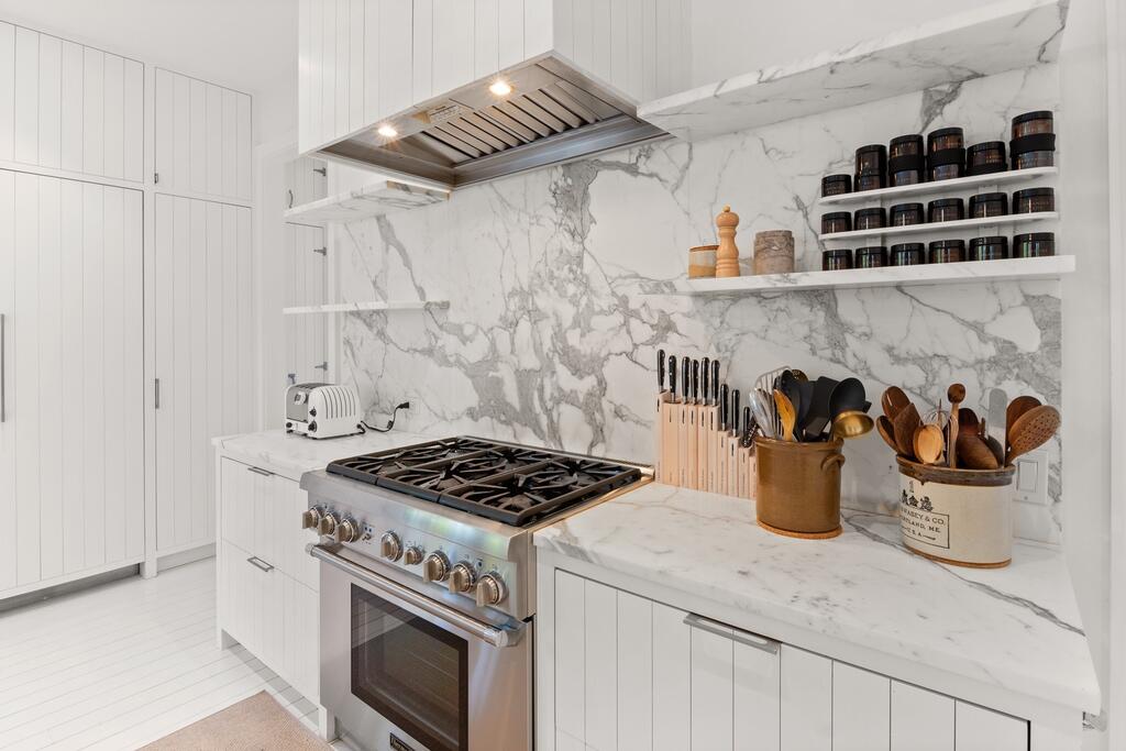 17 Meridian Road Rowayton, CT 06853 - Photo 8 of 40 a kitchen with a stove and cabinets