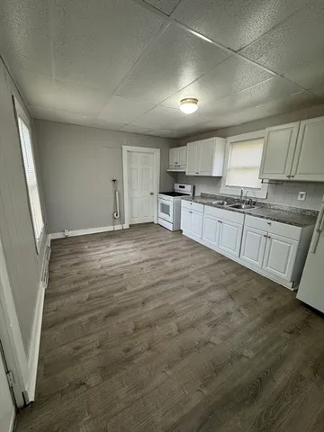 $375,000 | 31 Merrill Street, Lowell, MA 01852