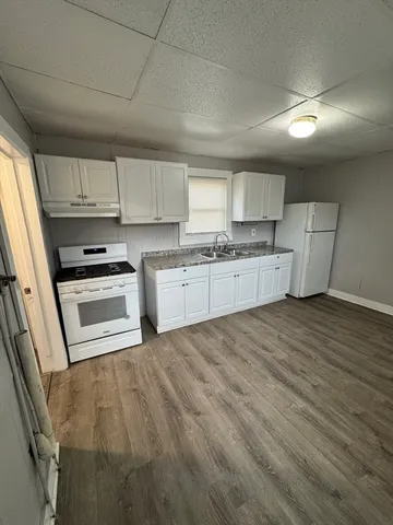 $375,000 | 31 Merrill Street, Lowell, MA 01852