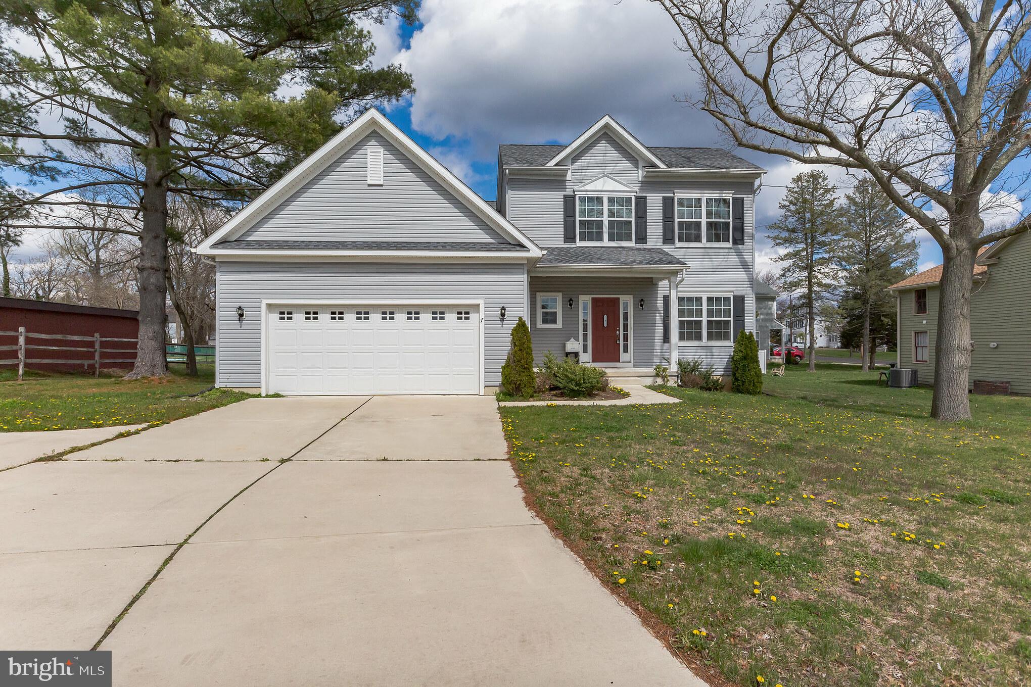 7 Jackson Road Berlin, NJ 08009 - Photo 2 of 30