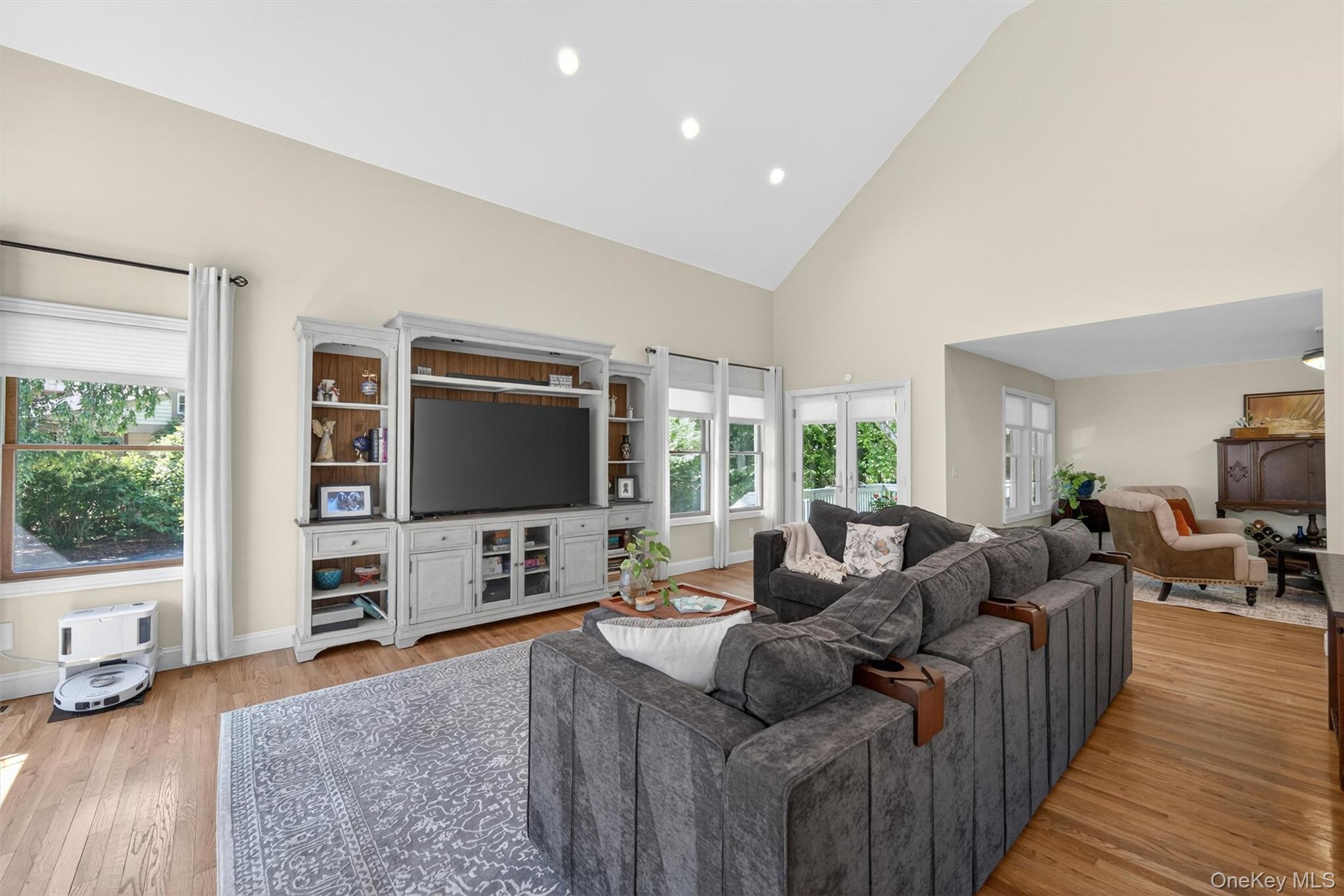 40 Nottingham Way Mahopac, NY 10541 - Photo 7 of 43 Living Room leading into Den