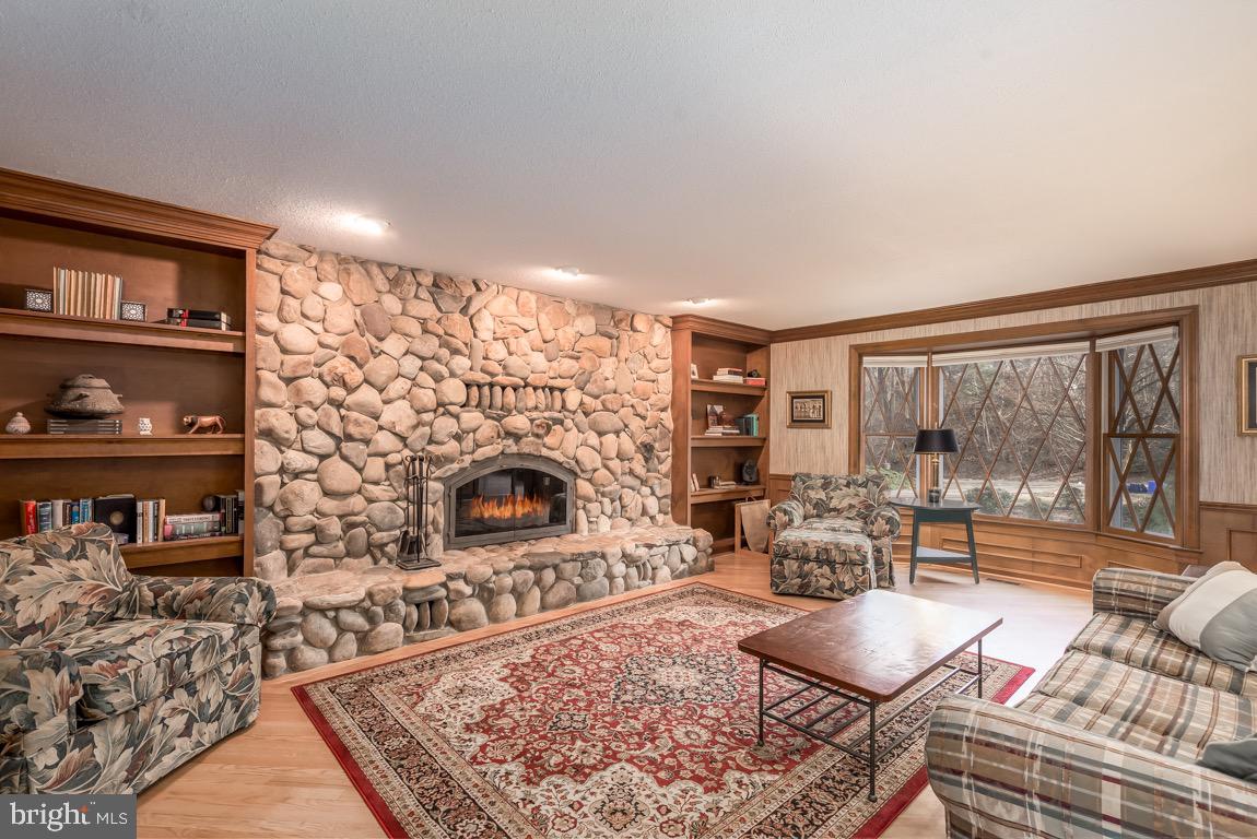 17915 Pond Road Ashton, MD 20861 - Photo 24 of 55 Gallery Image 24