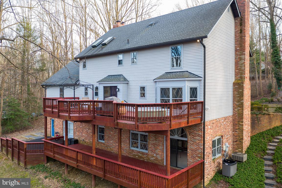17915 Pond Road Ashton, MD 20861 - Photo 36 of 55 Gallery Image 36