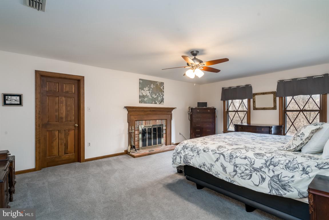 17915 Pond Road Ashton, MD 20861 - Photo 41 of 55 Gallery Image 41