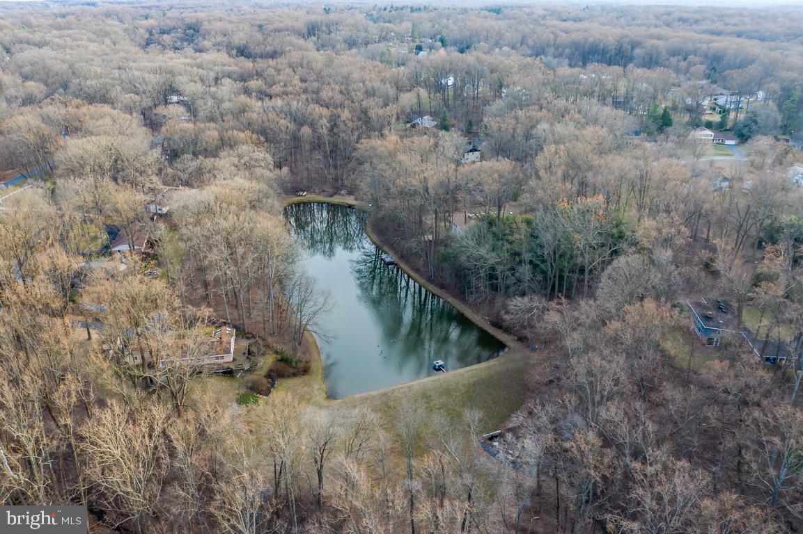 17915 Pond Road Ashton, MD 20861 - Photo 6 of 55 Gallery Image 6