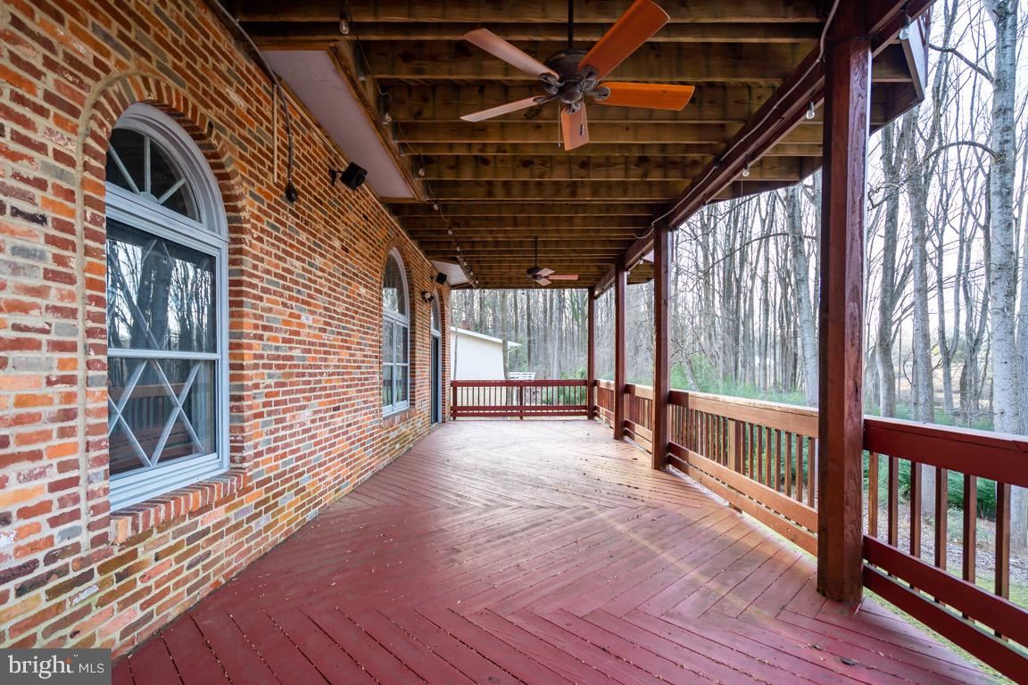 17915 Pond Road Ashton, MD 20861 - Photo 9 of 55 Gallery Image 9