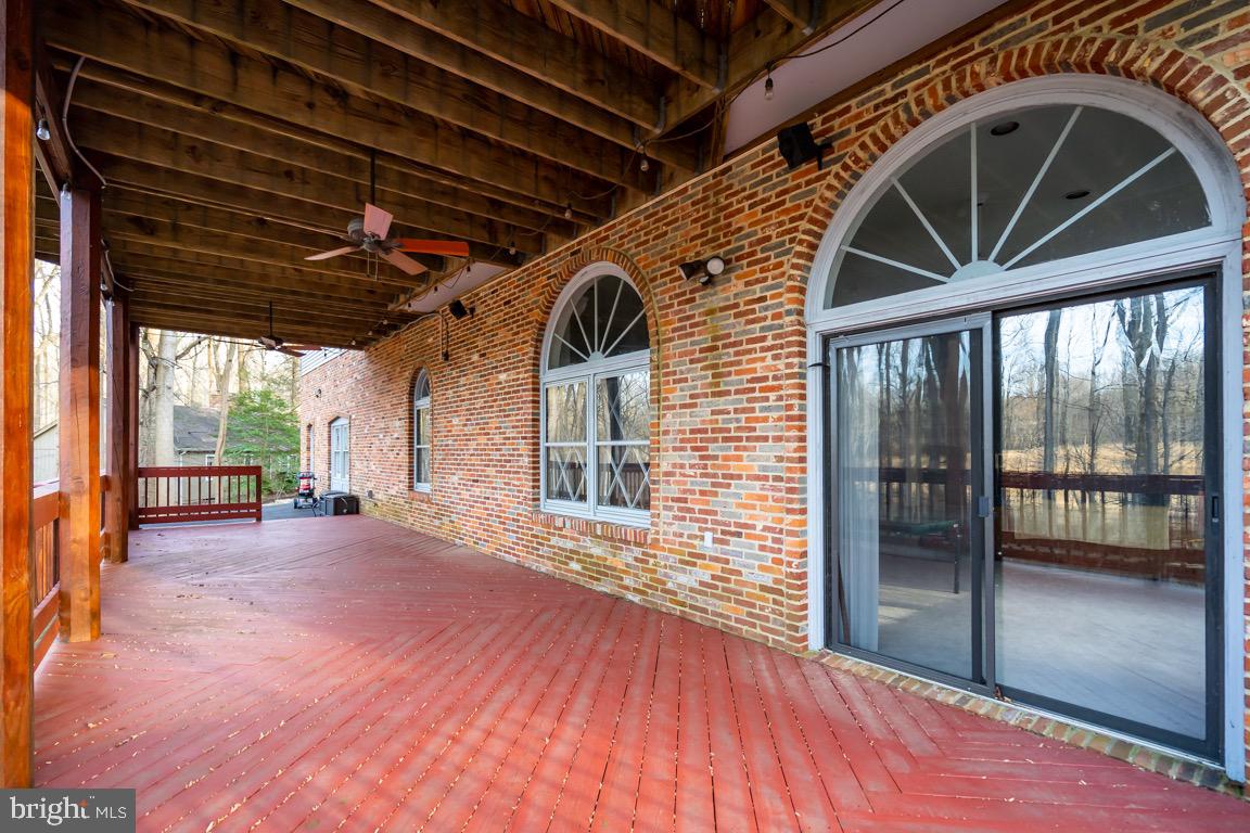 17915 Pond Road Ashton, MD 20861 - Photo 10 of 55 Gallery Image 10