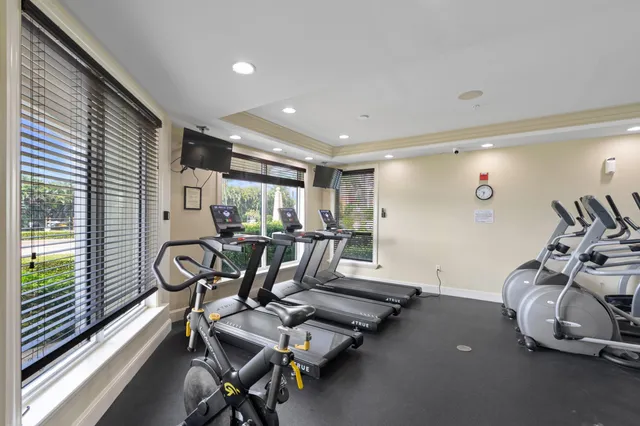 $289,900 | 802 West Windward Way, Unit 217, Lantana, FL 33462