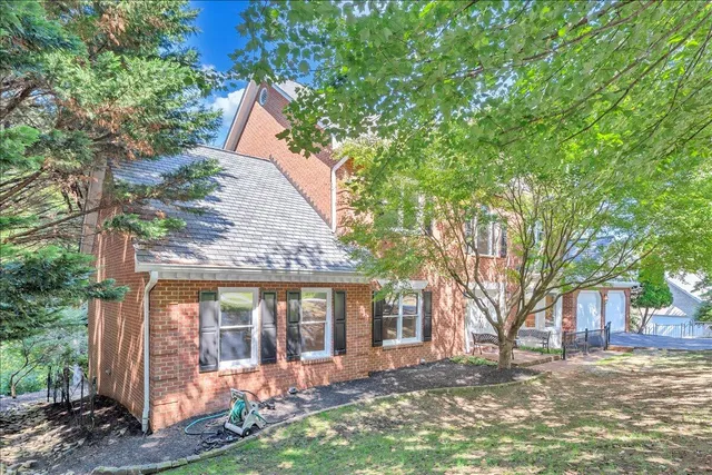 $764,900 | 6787 Hidden Woods Drive, Roanoke, VA 24018