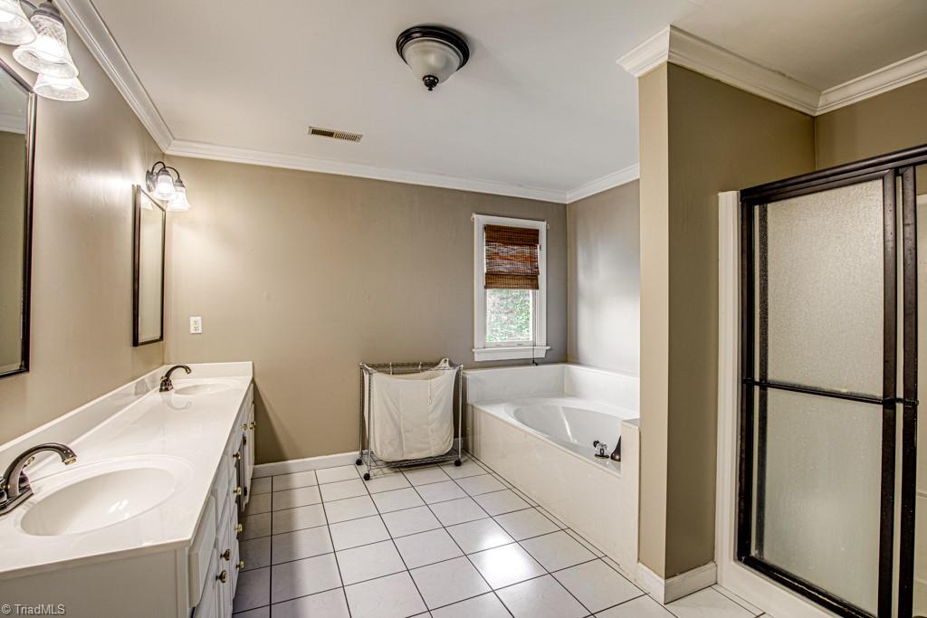 1800 Curraghmore Road Clemmons, NC 27012 - Photo 23 of 37 Gallery Image 23