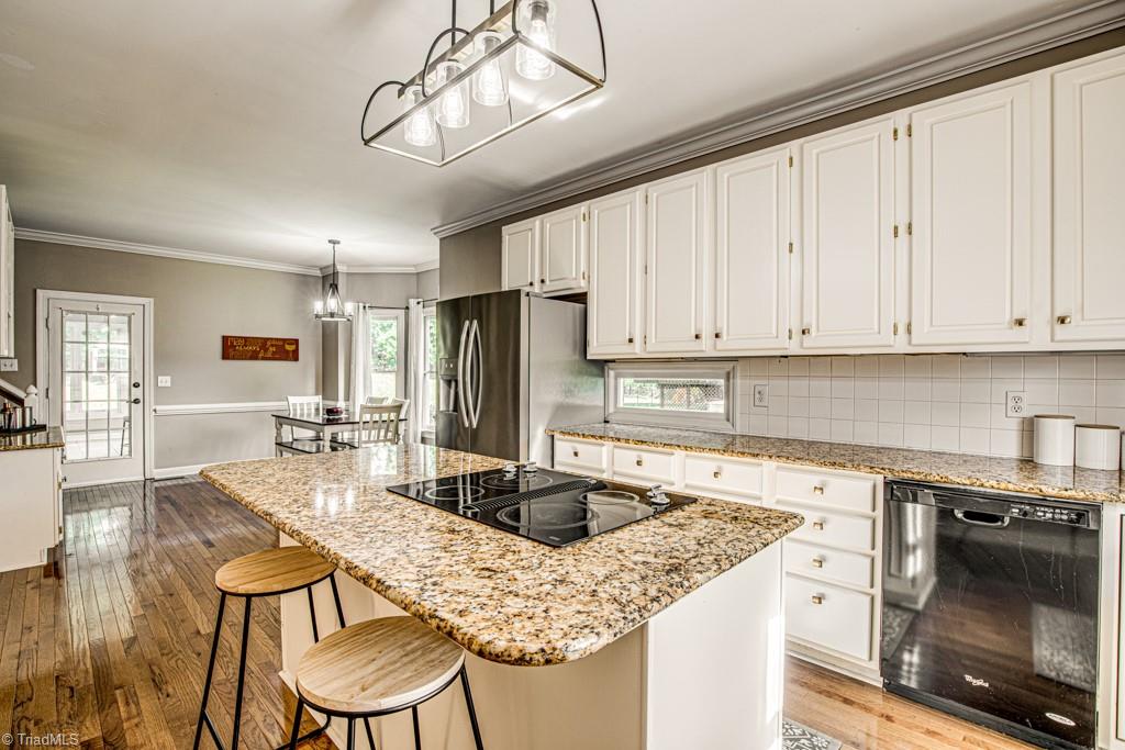 1800 Curraghmore Road Clemmons, NC 27012 - Photo 7 of 37 Gallery Image 7