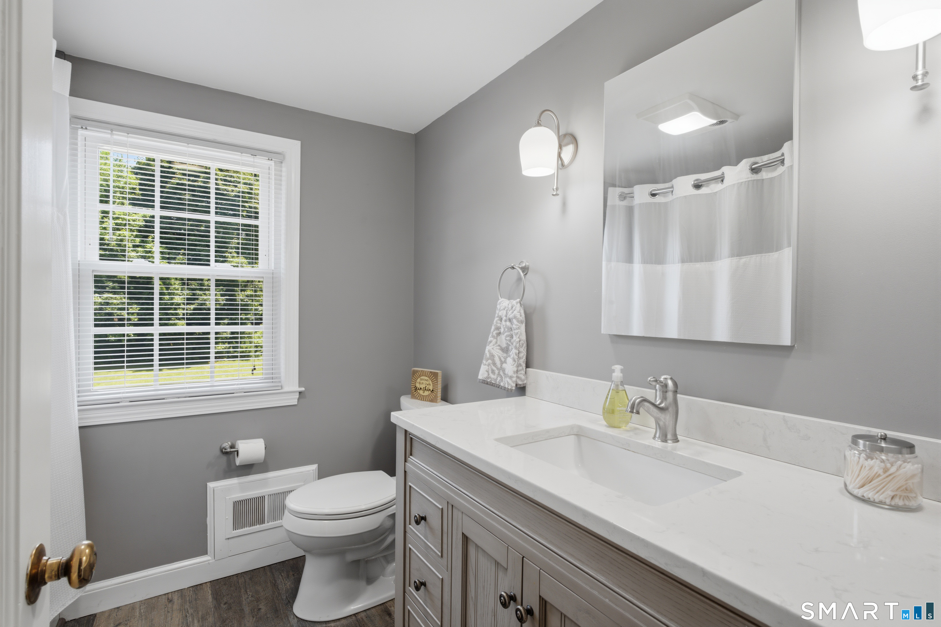 74 Boulter Road Wethersfield, CT 06109 - Photo 38 of 40