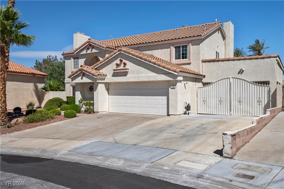 720 Rocky Trail Road Henderson, NV 89014 - Photo 3 of 45 Gallery Image 3
