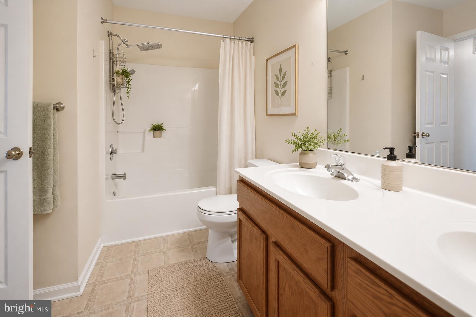 39 Chartwell Court Perryville, MD 21903 - Photo 37 of 37 Virtually Staged Bathroom