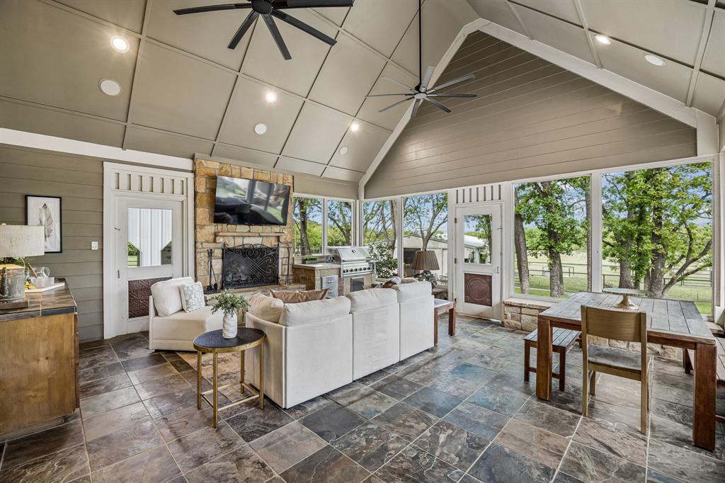 111 Stonecrest Road Argyle, TX 76226 - Photo 13 of 32