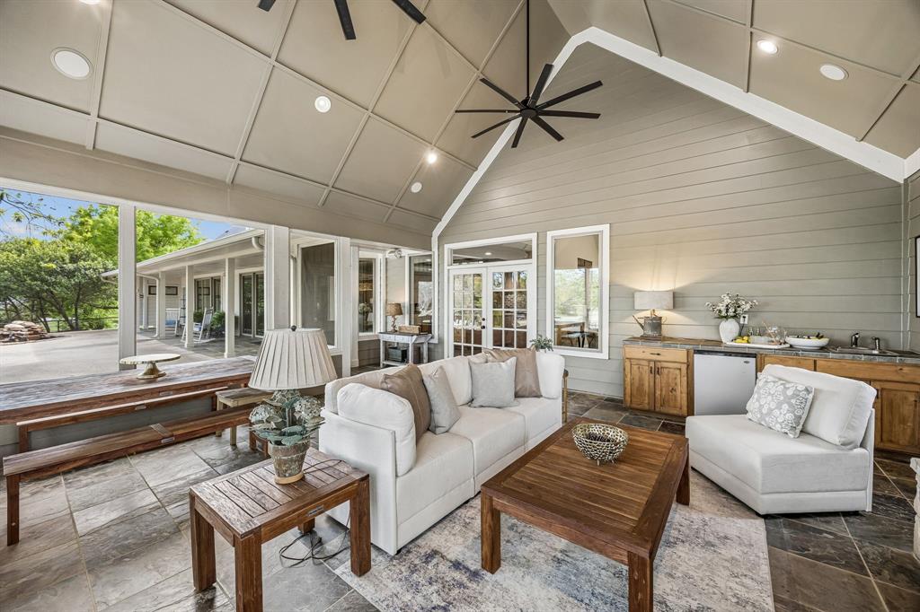 111 Stonecrest Road Argyle, TX 76226 - Photo 14 of 32