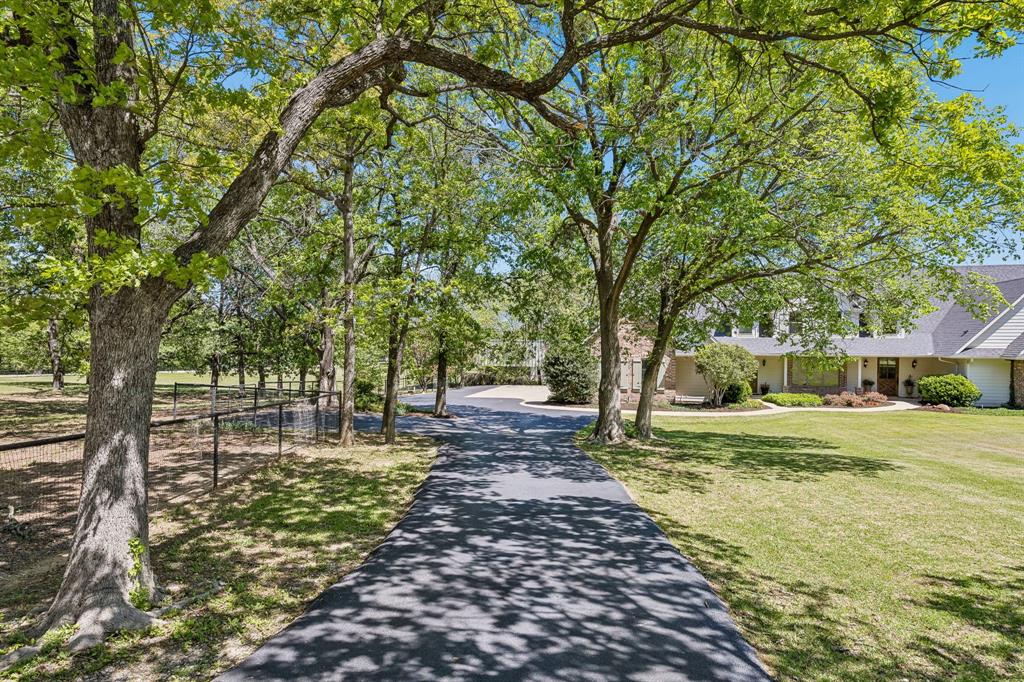 111 Stonecrest Road Argyle, TX 76226 - Photo 30 of 32