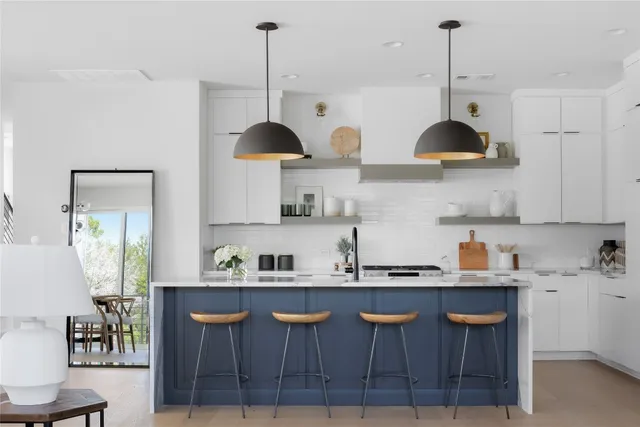 $939,000 | 7809 Old Bee Caves Road, Unit 16, Austin, TX 78735