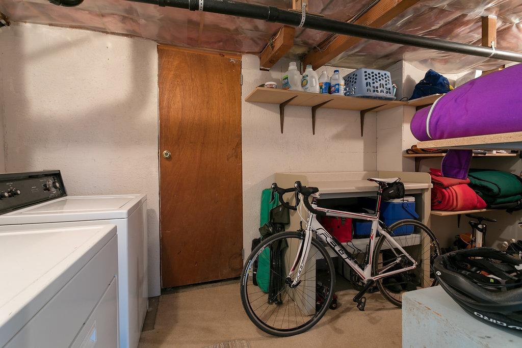 8903 Yank Gulch Road Talent, OR 97540 - Photo 35 of 35 Lower level laundry with gear storage