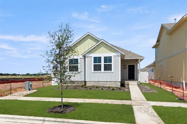$1,900 | 220 Backwater Road, Kyle, TX 78640