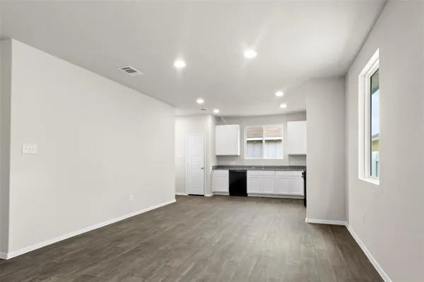 $1,900 | 220 Backwater Road, Kyle, TX 78640