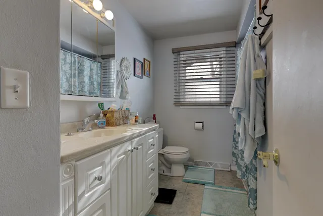 $279,500 | 1505 West Pershing Street, Appleton, WI 54914