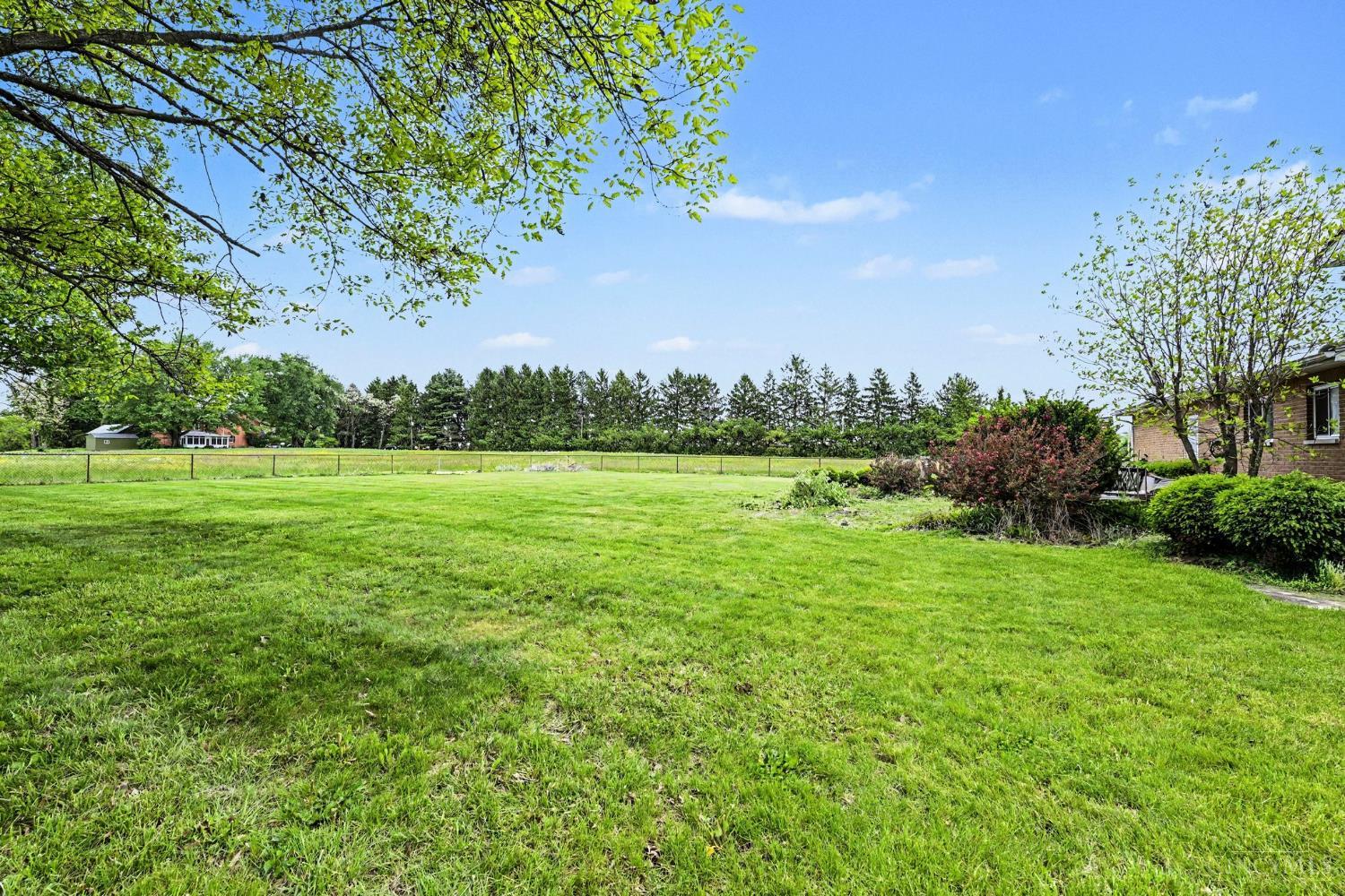 5884 Troy Road Springfield, OH 45502 - Photo 26 of 26