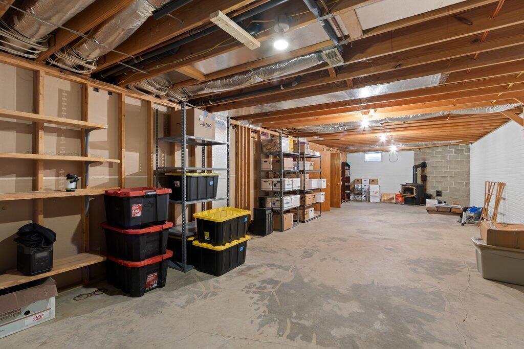 7498 Ruffner Road Northeast Baltimore, OH 43105 - Photo 48 of 64 Full walkup basment.