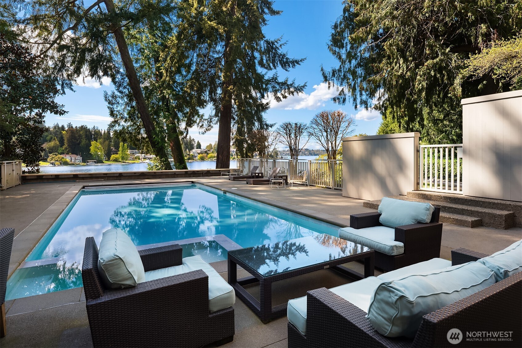 3445 Hunts Point Road Hunts Point, WA 98004 - Photo 14 of 22