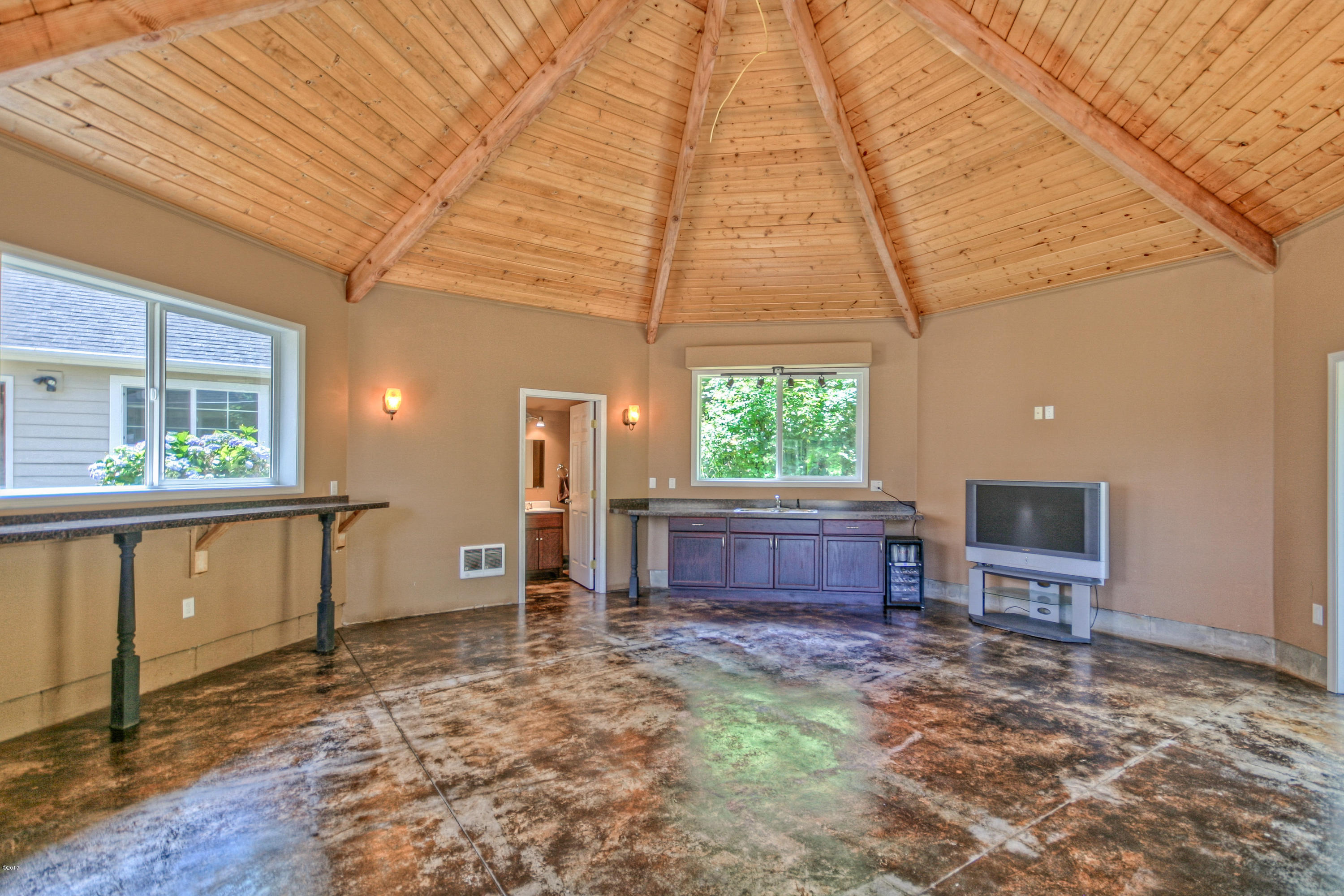 683 Olalla Road Toledo, OR 97391 - Photo 32 of 36 OCI-31