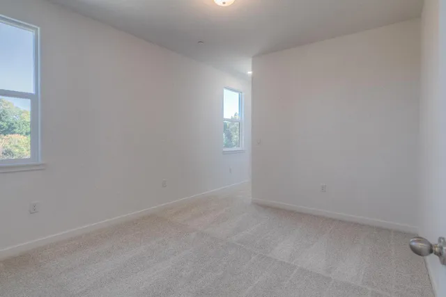 $695,990 | 411 6th Street, West Sacramento, CA 95605