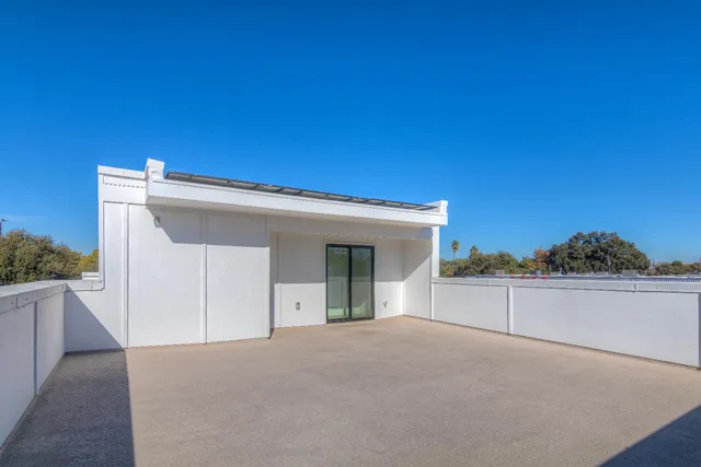 $695,990 | 411 6th Street, West Sacramento, CA 95605