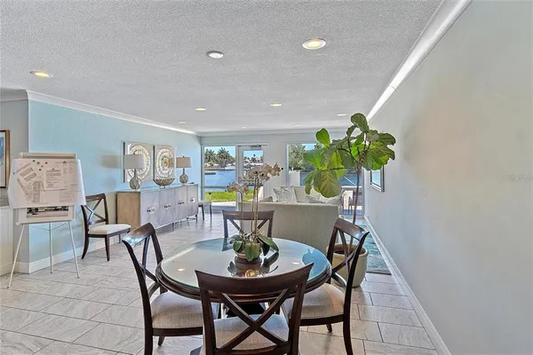 $4,300 | 1365 Snell Isle Boulevard Northeast, Unit 8D, St. Petersburg, FL 33704