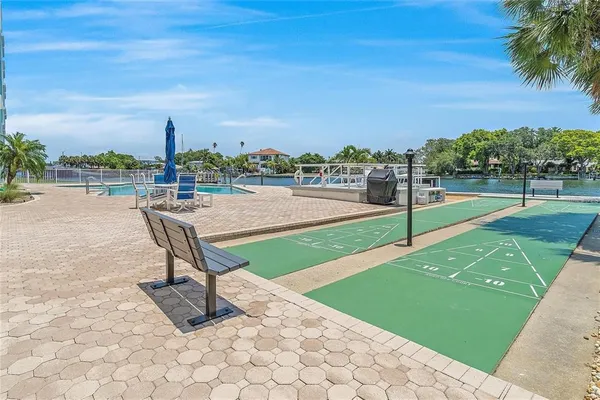 $4,300 | 1365 Snell Isle Boulevard Northeast, Unit 8D, St. Petersburg, FL 33704