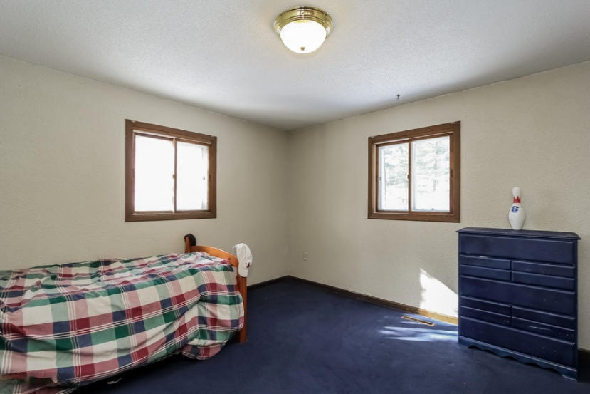 17501 148th Avenue Spring Lake, MI 49456 - Photo 16 of 41 013-Bedroom-1443622-mls
