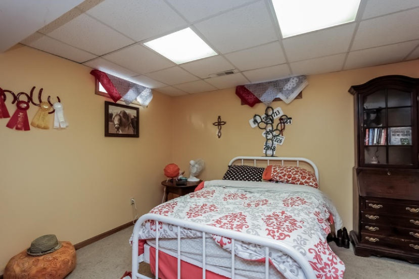 17501 148th Avenue Spring Lake, MI 49456 - Photo 27 of 41 021-Bedroom-1443646-mls