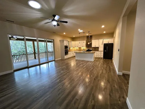 $4,600 | 2400 Kauana Loa Drive, Escondido, CA 92029