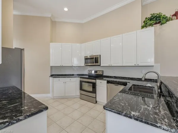 $589,900 | 25390 Galashields Circle, Bonita Springs, FL 34134