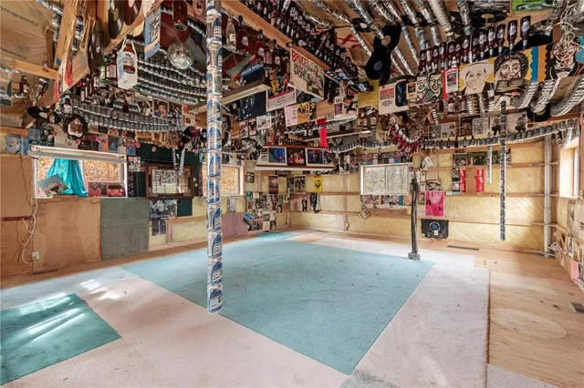 $440,000 | 16115 Kountry Ridge Drive, Kearney, MO 64060