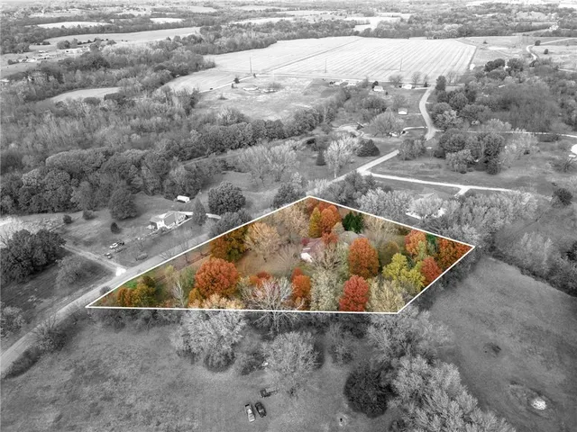 $440,000 | 16115 Kountry Ridge Drive, Kearney, MO 64060