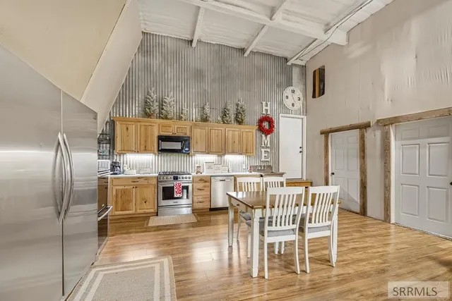 $550,000 | 2799 South 3000 West, Rexburg, ID 83440