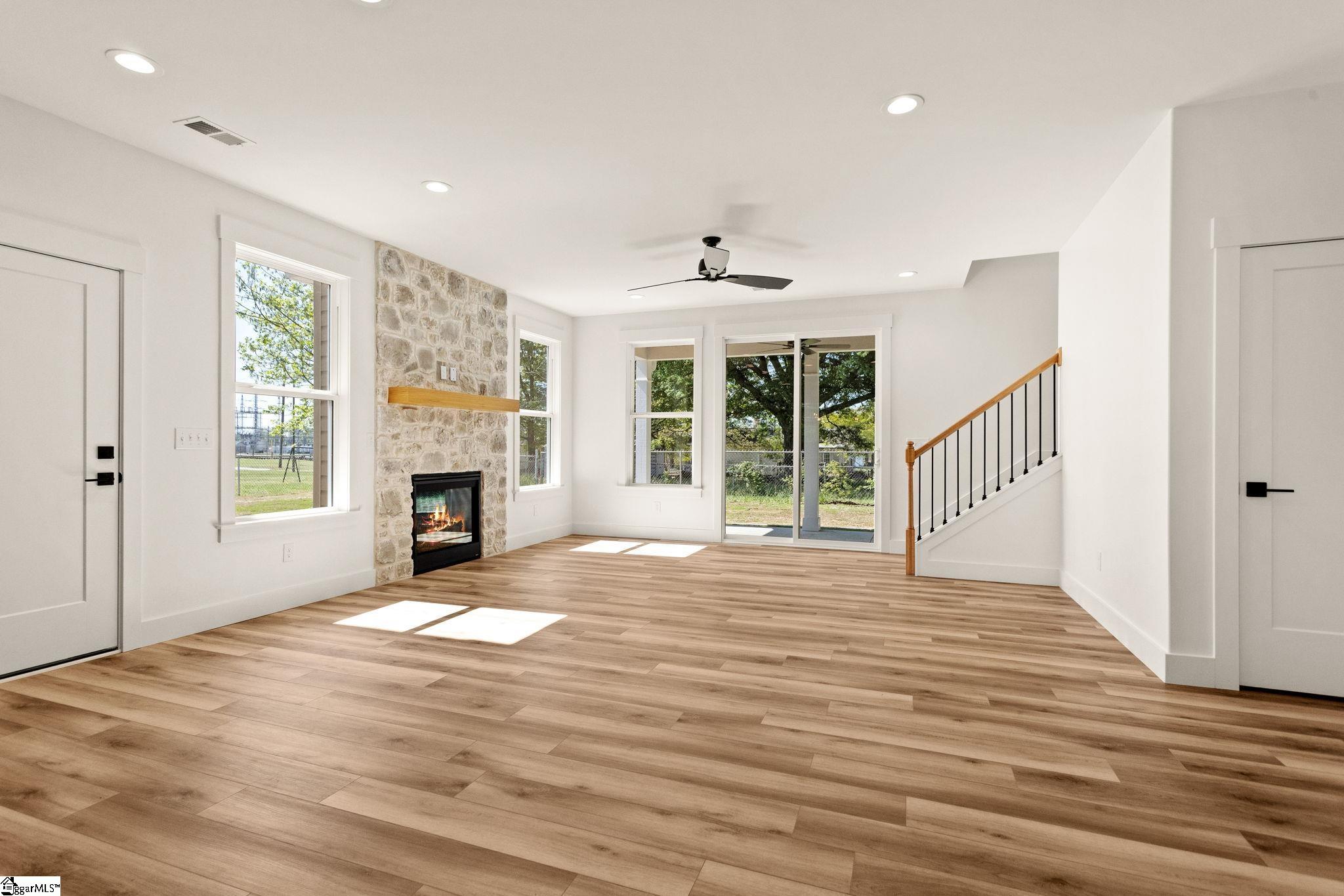 203 Delano Avenue Greer, SC 29650 - Photo 11 of 30