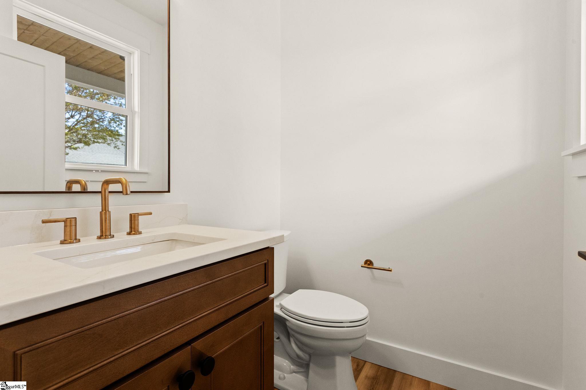 203 Delano Avenue Greer, SC 29650 - Photo 7 of 30