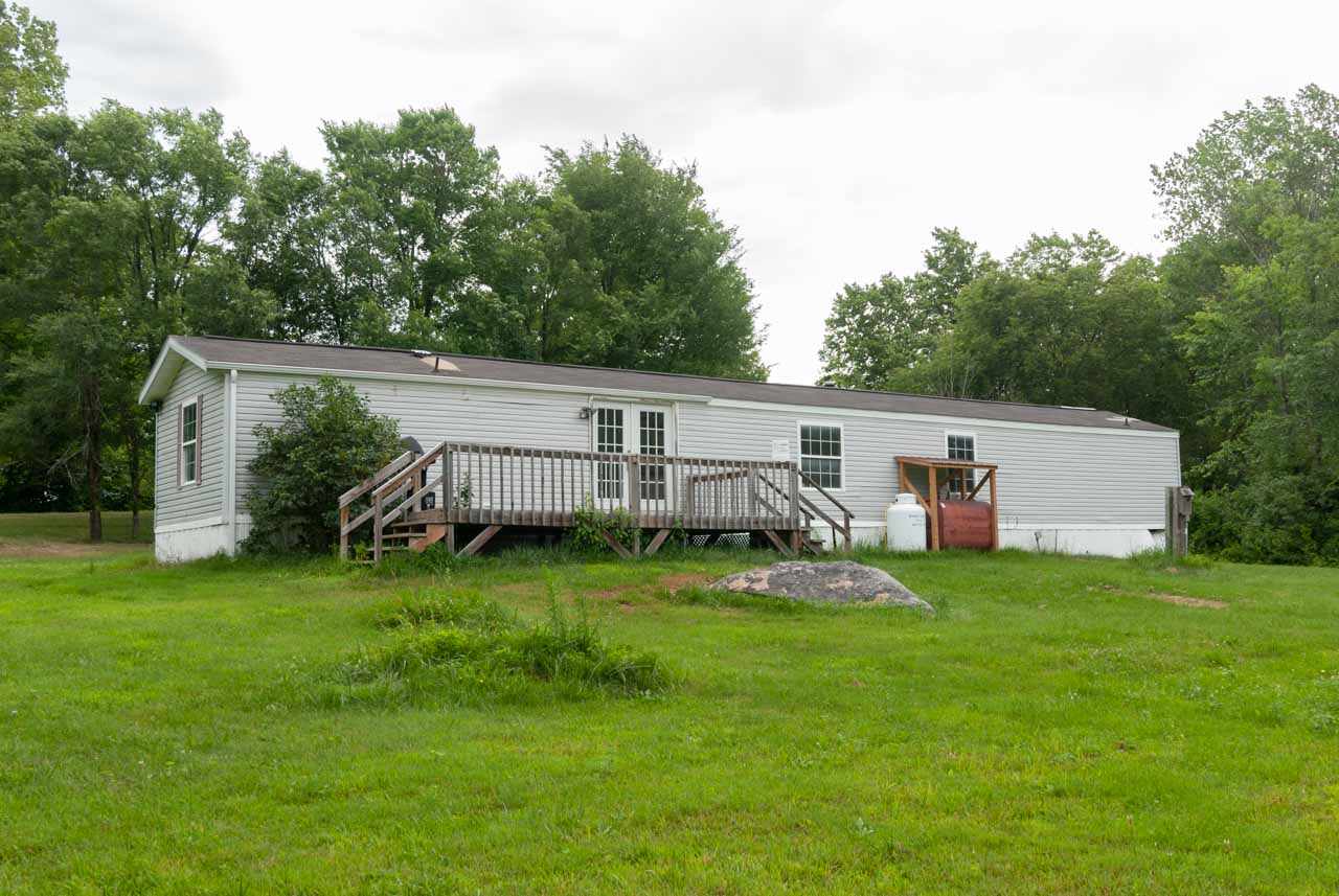 502 Lake Road Milton, VT 05468 - Photo 8 of 31