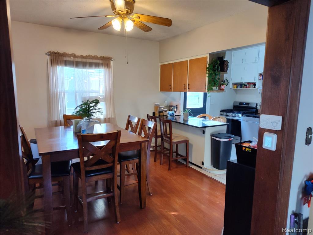 635 Laplaisance Road Monroe, MI 48161 - Photo 6 of 23