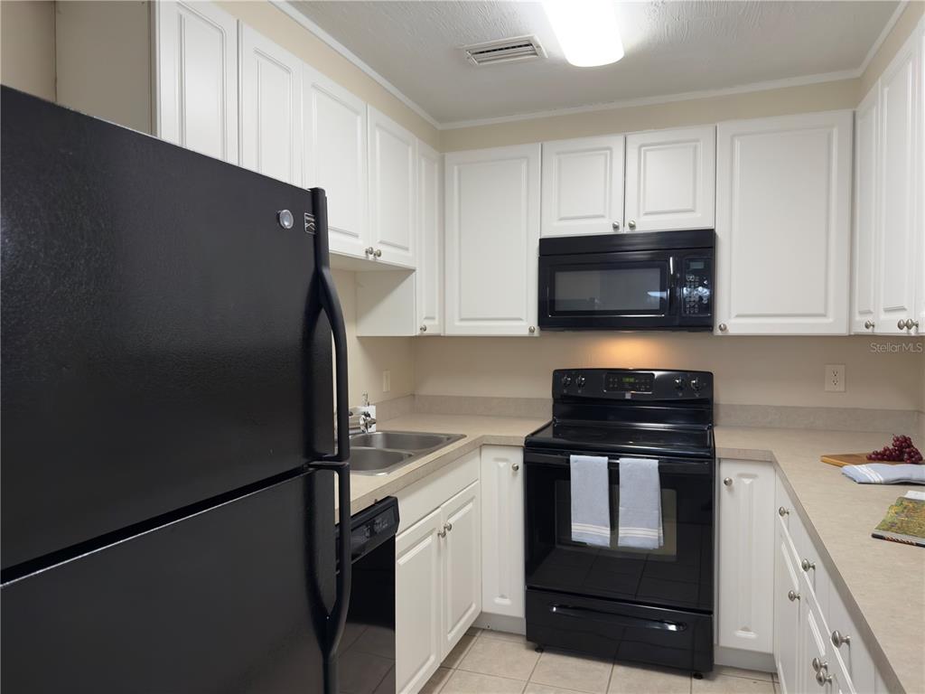 501 Southwest 75th Street, Unit F3 Gainesville, FL 32607 - Photo 17 of 53