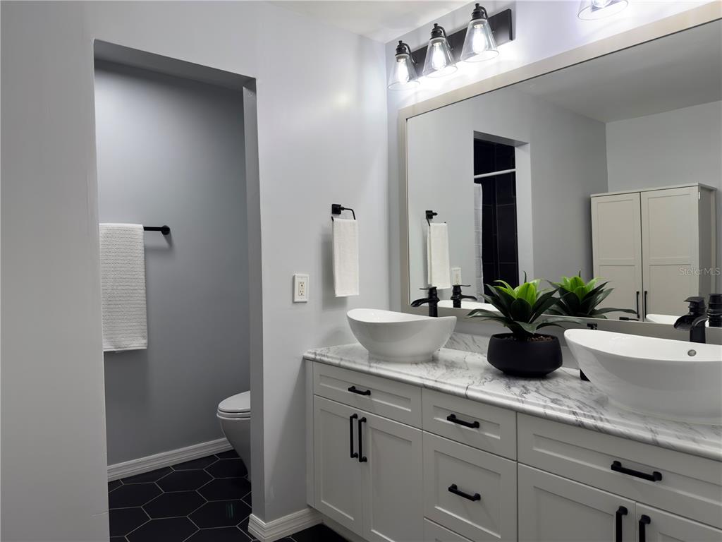 501 Southwest 75th Street, Unit F3 Gainesville, FL 32607 - Photo 40 of 53