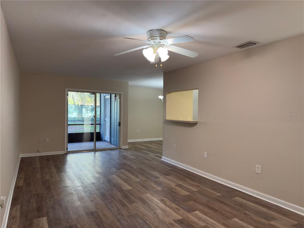 501 Southwest 75th Street, Unit F3 Gainesville, FL 32607 - Photo 10 of 53